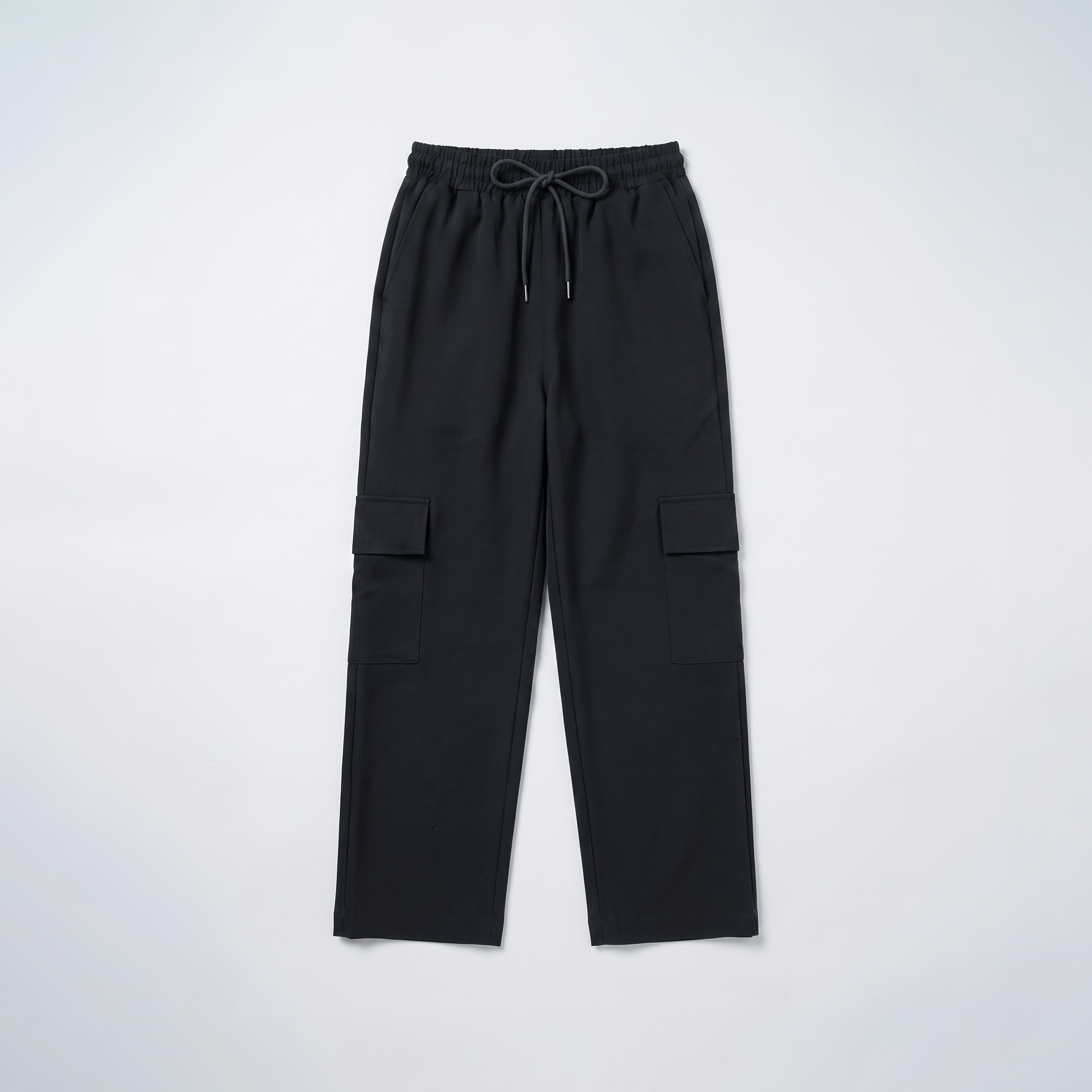 Baggy Fit Cargo Pants in Black