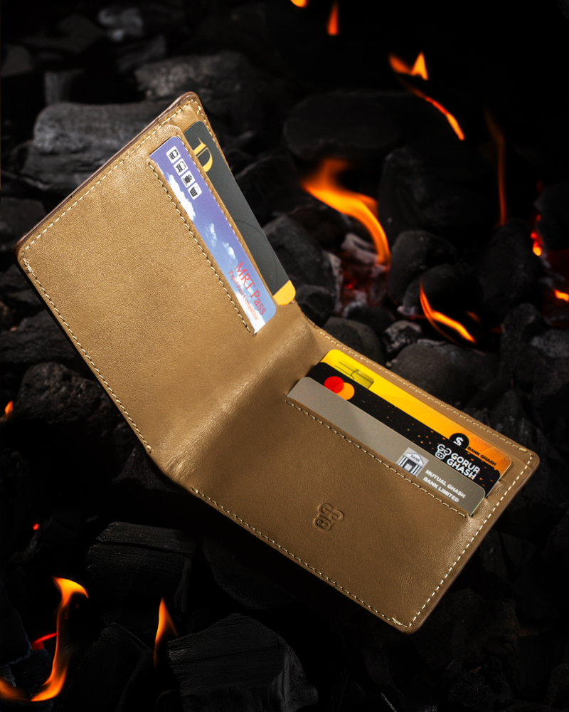 Bifold Duo Tone Classic Leather Wallet - Image 4