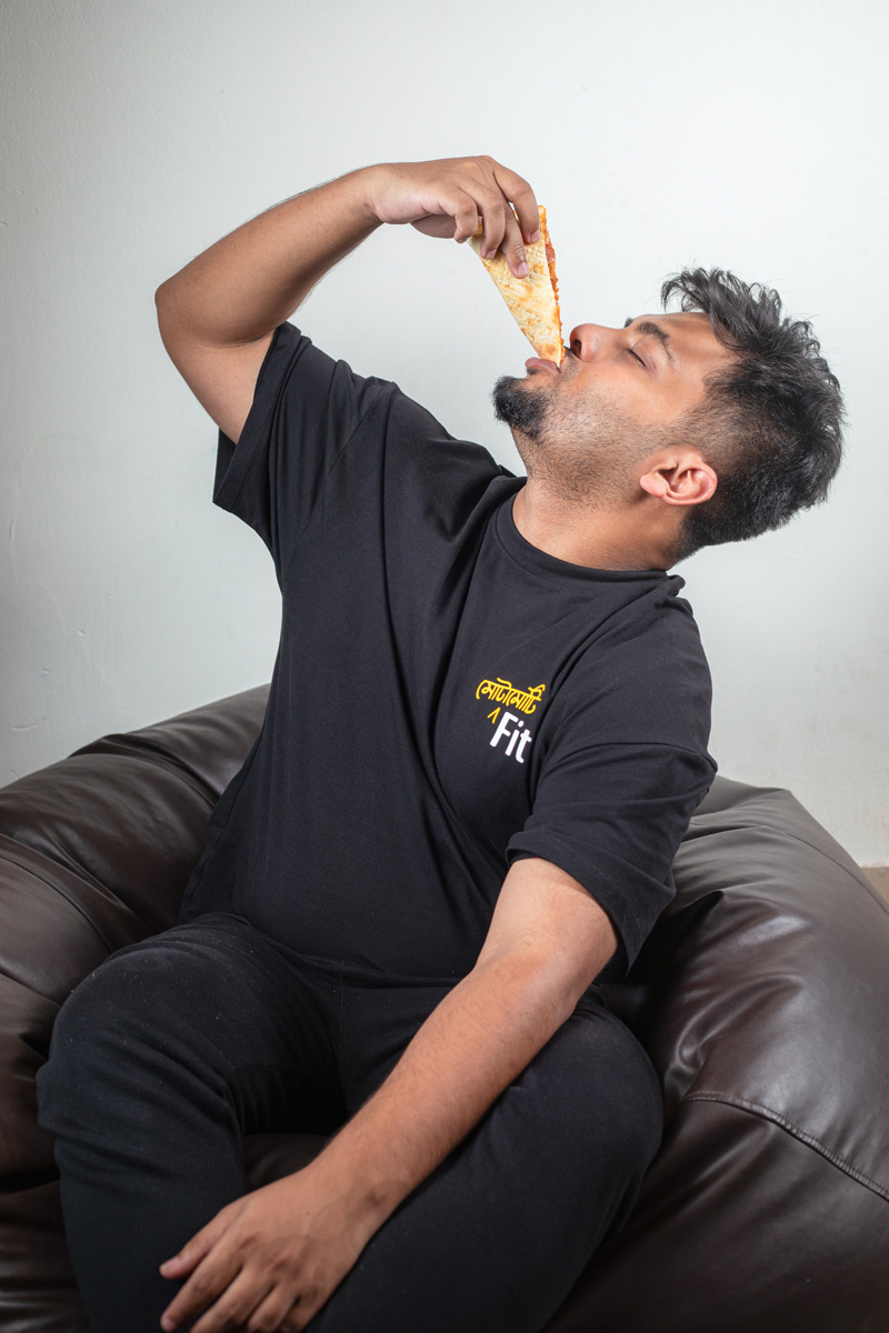 Black Drop Shoulder T-shirt (Motamoti Fit) - Image 2