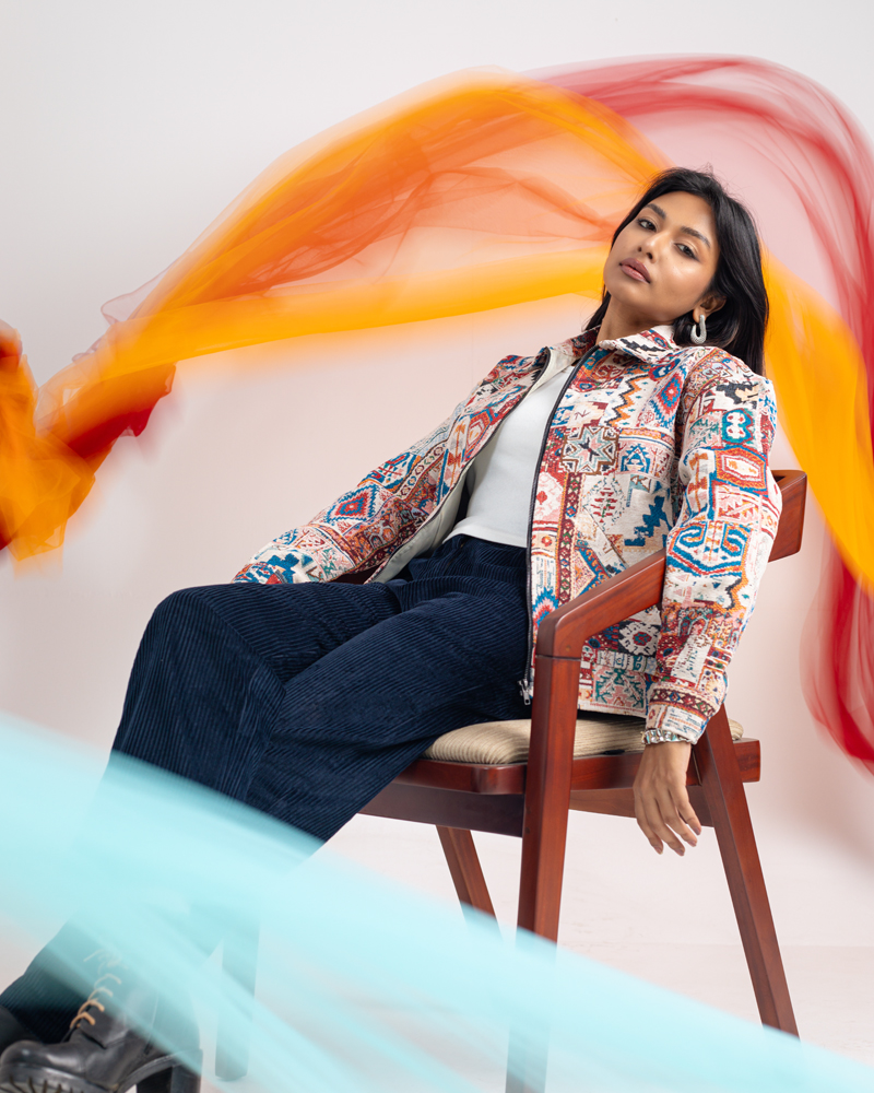 Carpet Textured Jacket in White - Image 7