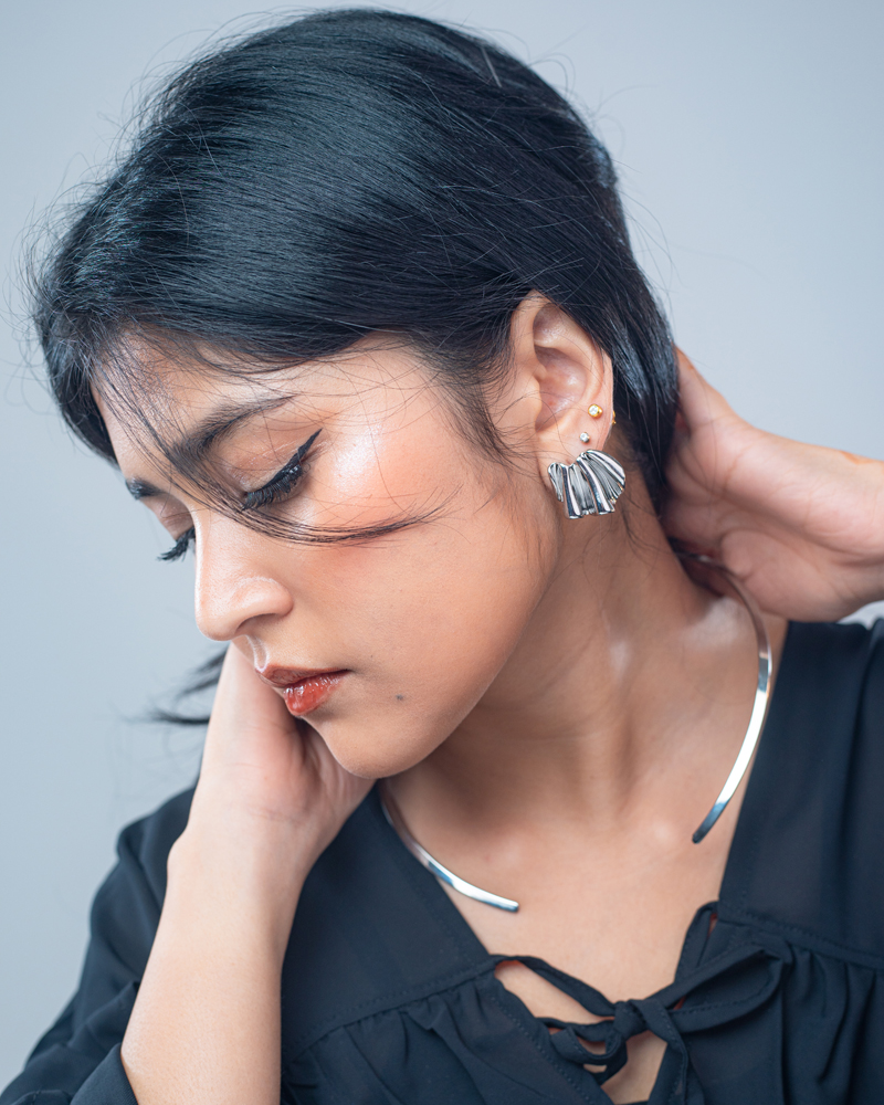 Clamshell Earrings - Image 9