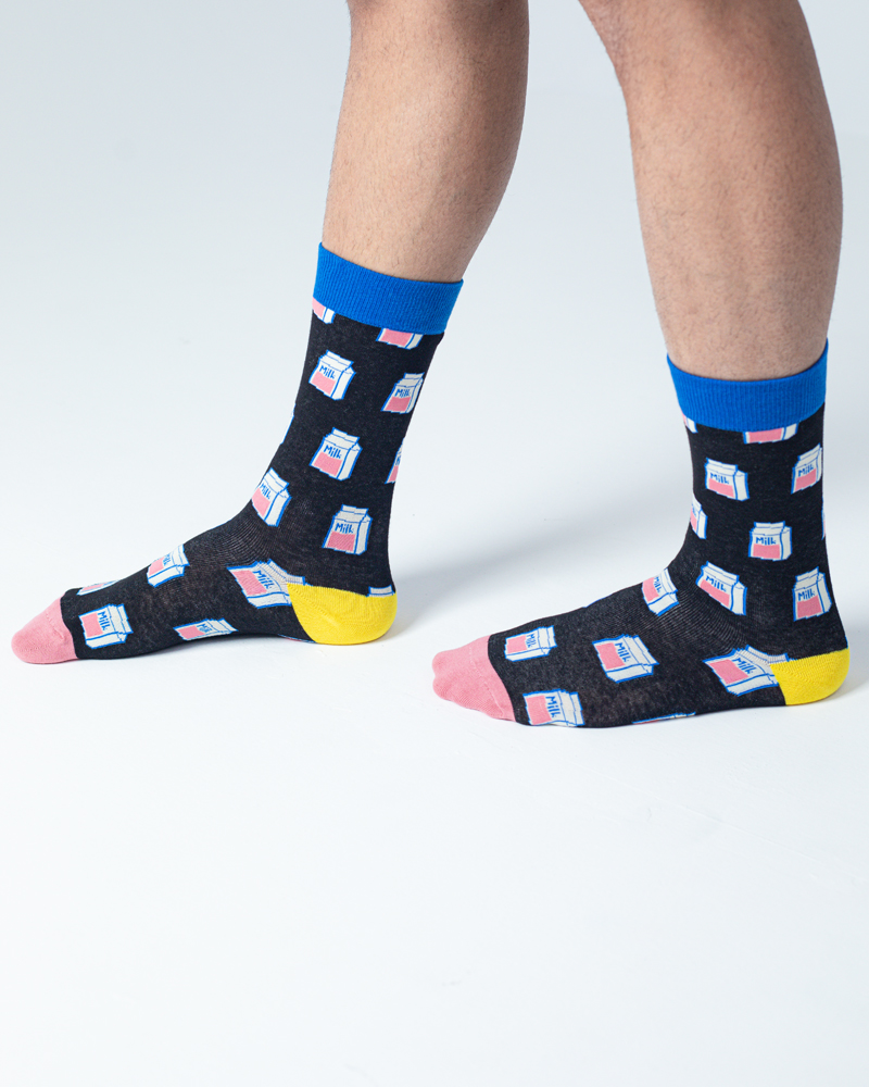 Dad Went Out | Premium Funky Unisex Socks in Black & Pink - Image 3