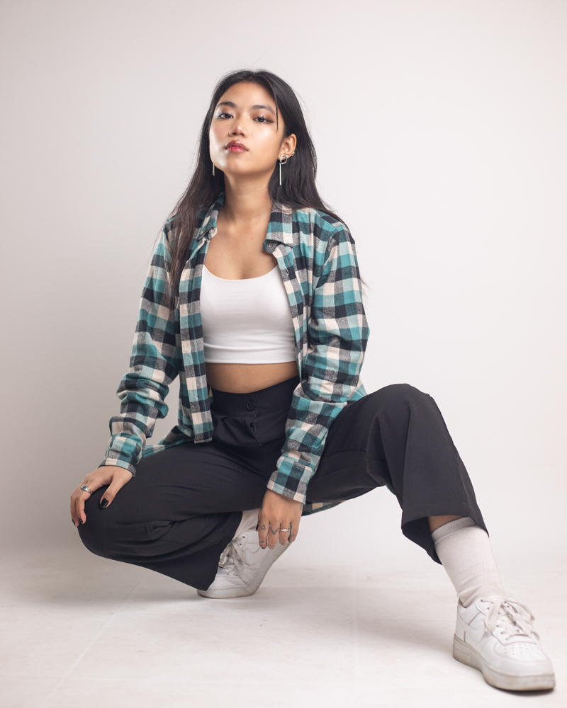 Long Sleeve Flannel Shirt in Teal and Black - Image 12
