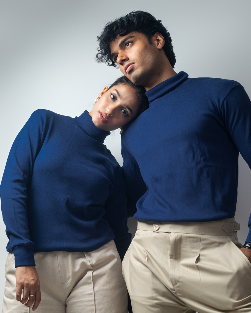 Long Sleeve Ribbed Navy Blue Turtleneck Pullover - Image 7