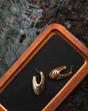 Oval Ridge Hoop Earrings