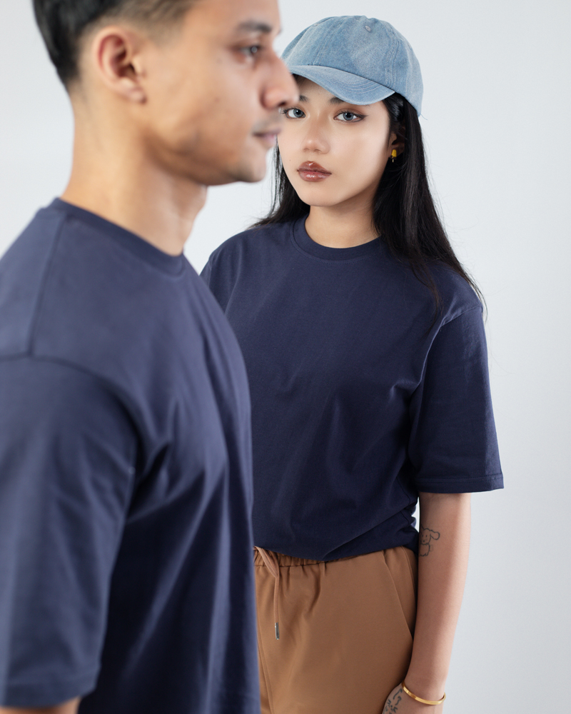 Oversized Drop Shoulder Solid T-shirt in Navy Blue - Image 7
