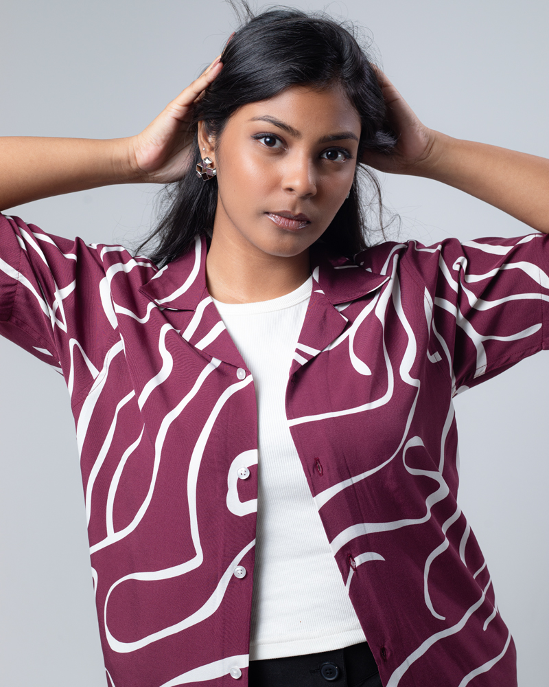 Swirl Printed Cuban Shirt in Maroon - Image 11