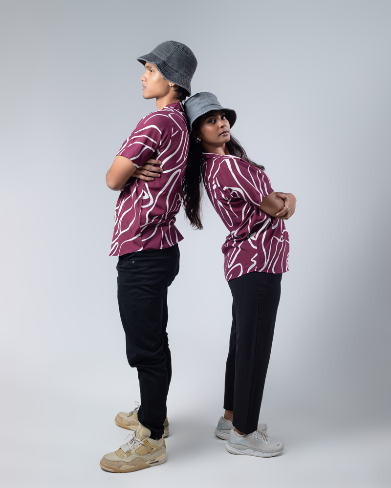 Swirl Printed Cuban Shirt in Maroon - Image 2