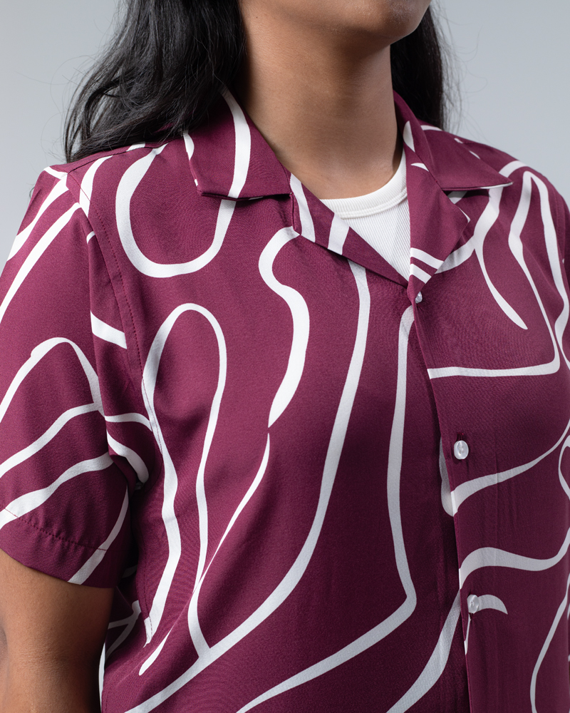 Swirl Printed Cuban Shirt in Maroon - Image 10