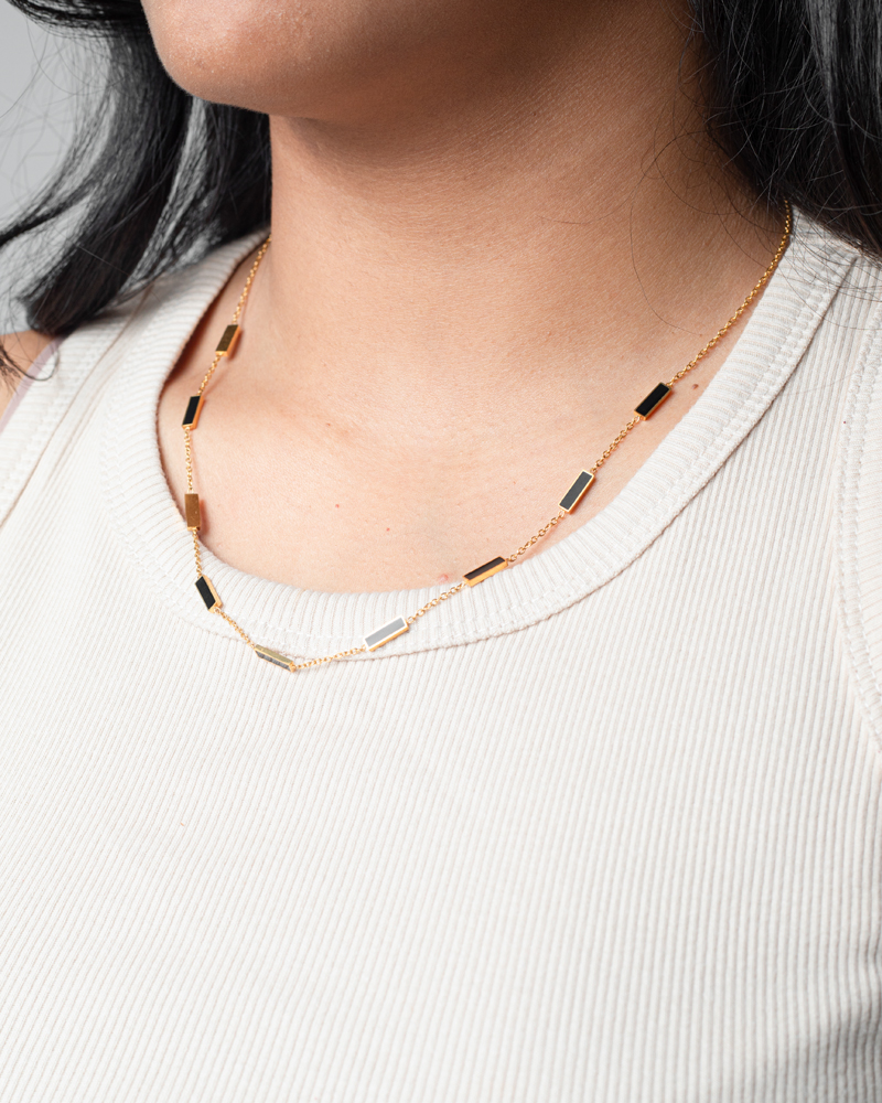 Women's Dainty Necklace with Rectangular Blocks - Image 3