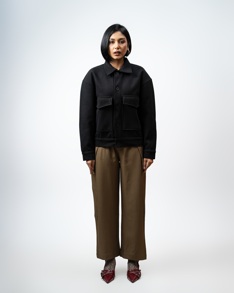 Boxy Jacket in Black - Image 5