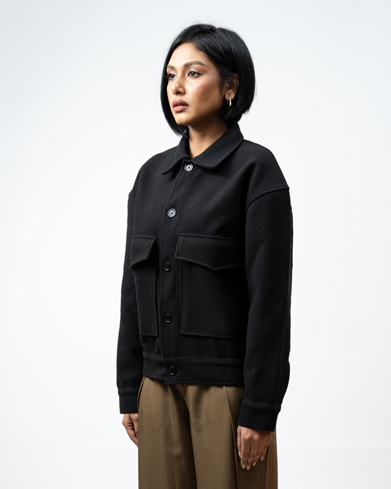 Boxy Jacket in Black - Image 11