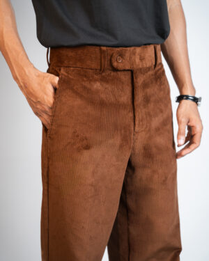 Men's Baggy Cord Pants in Brown