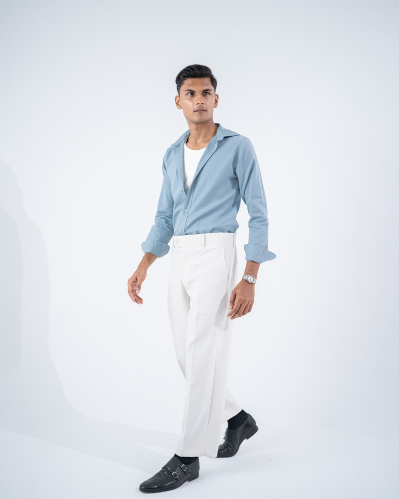 Men's Classic Relaxed Fit Pants in White - Image 2
