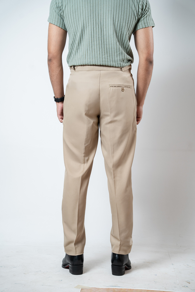 Men’s Cream Classic Pleated Gurkha Pants with New Belt - Image 9