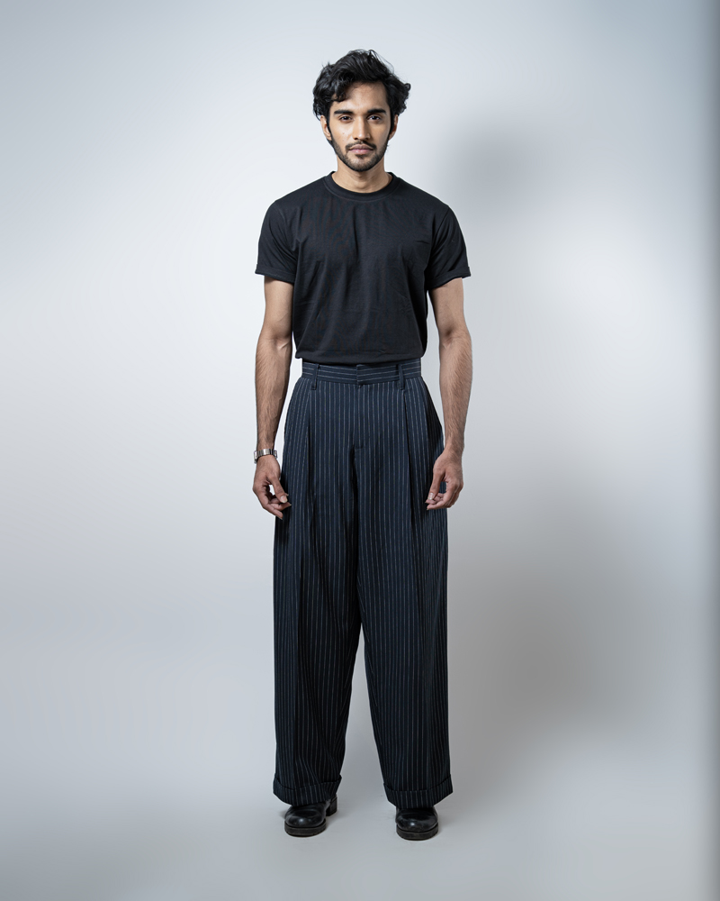 Men's Pinstripe High Waisted Relaxed Pants in Navy Blue - Image 3