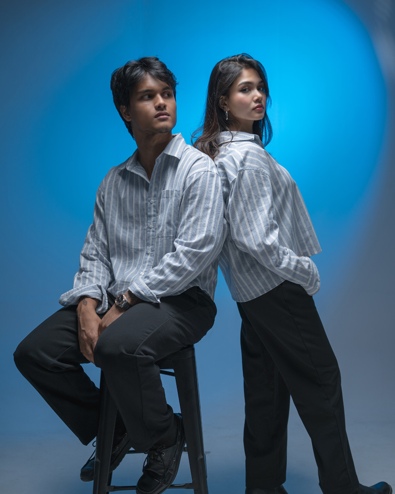 Oversized Cropped Shirt in White & Blue - Image 7