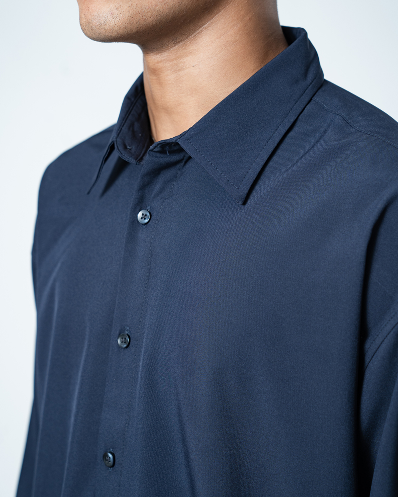 Oversized Flow Shirt in Midnight Blue - Image 11