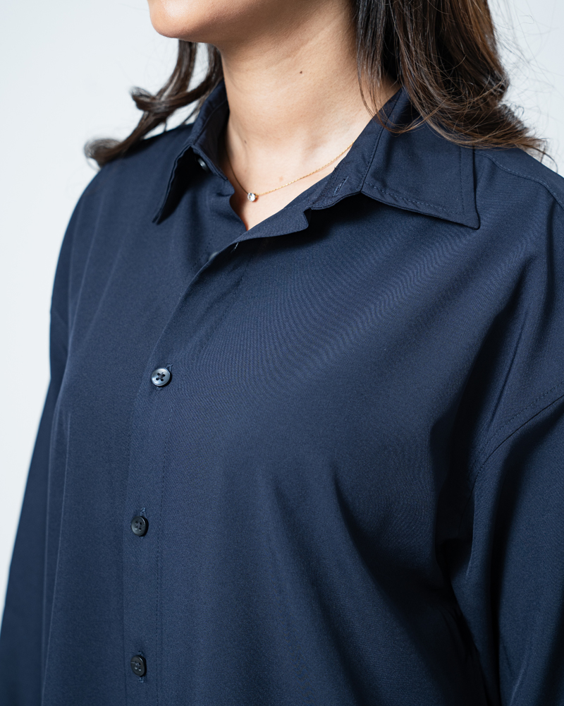 Oversized Flow Shirt in Midnight Blue - Image 12
