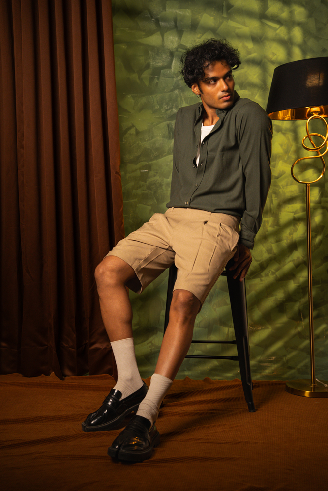 Pleated Summer Shorts in Cream - Image 9