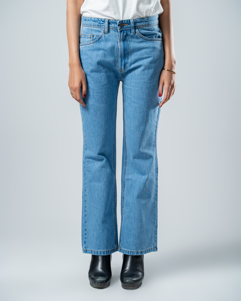 Unisex Bootcut Jeans in Blue - Image 12