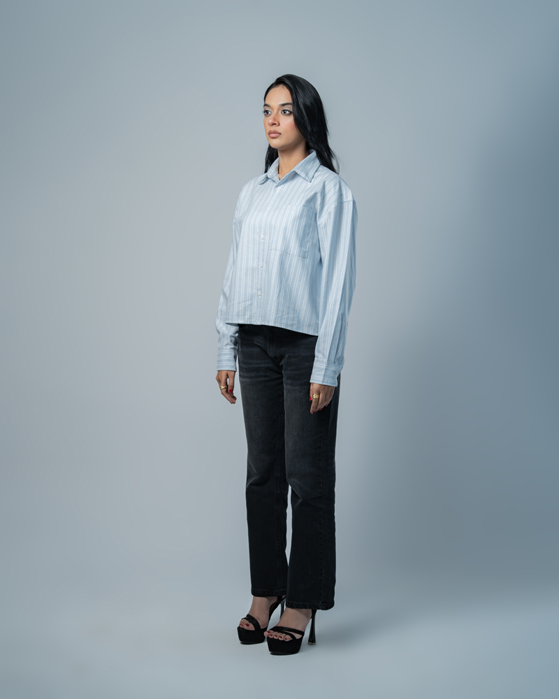 Unisex Oversized Cropped Shirt in White & Sky Blue - Image 6
